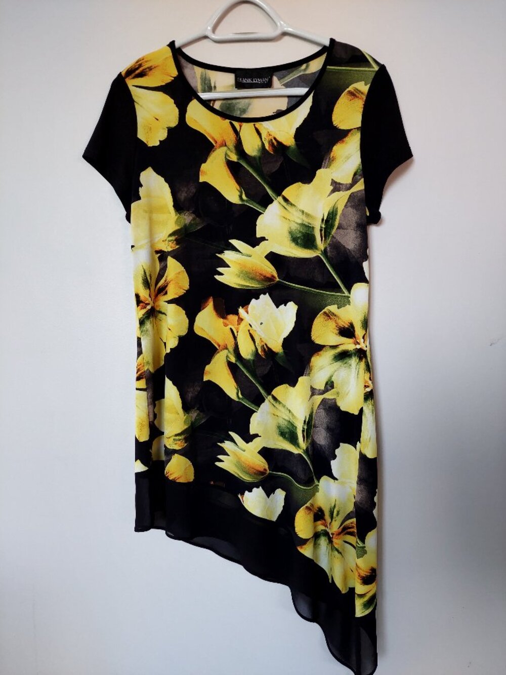 Frank Lyman Size M/S Floral Print Dress asymmetrical Hemline Black Yellow 